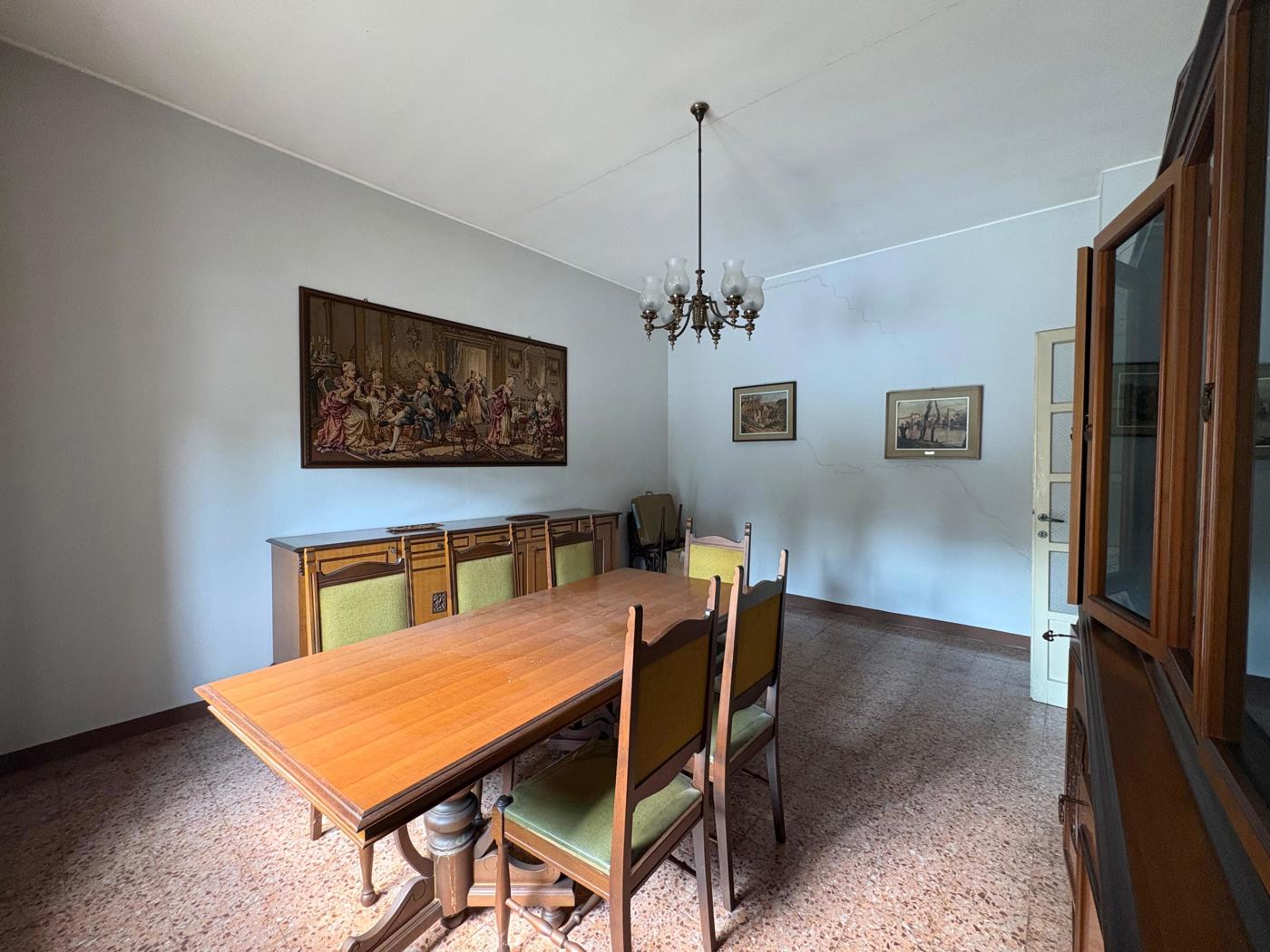 Villa con giardino a Magenta