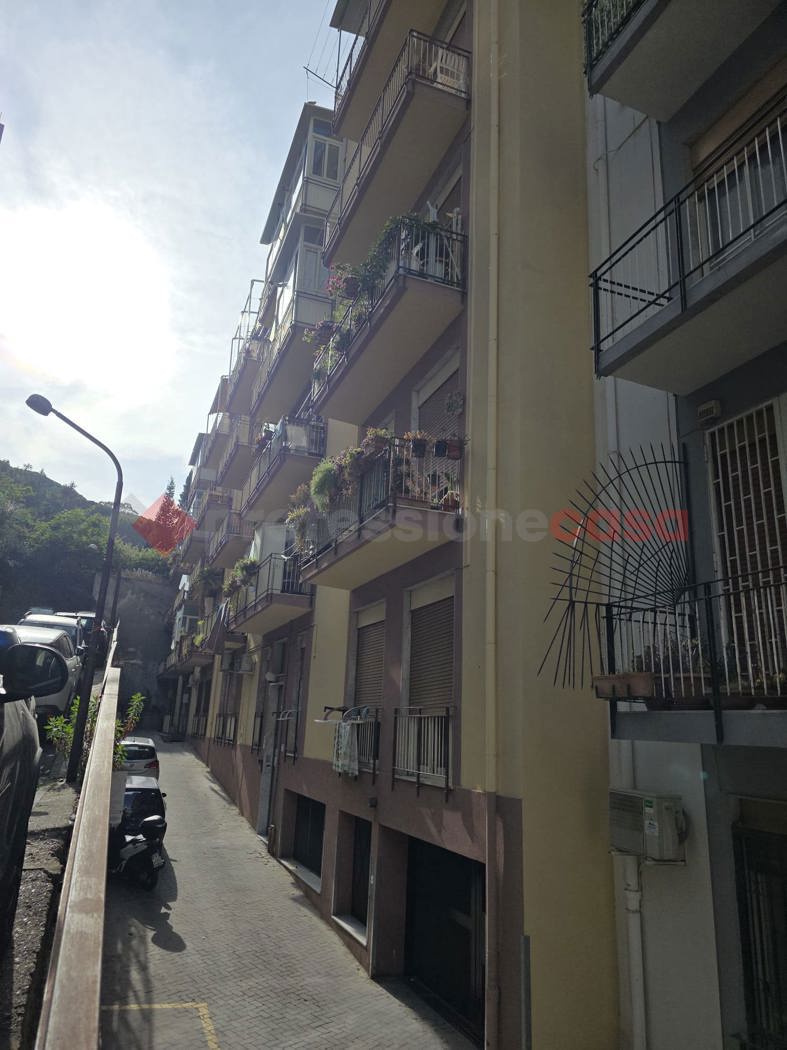 Quadrilocale in vendita a Messina