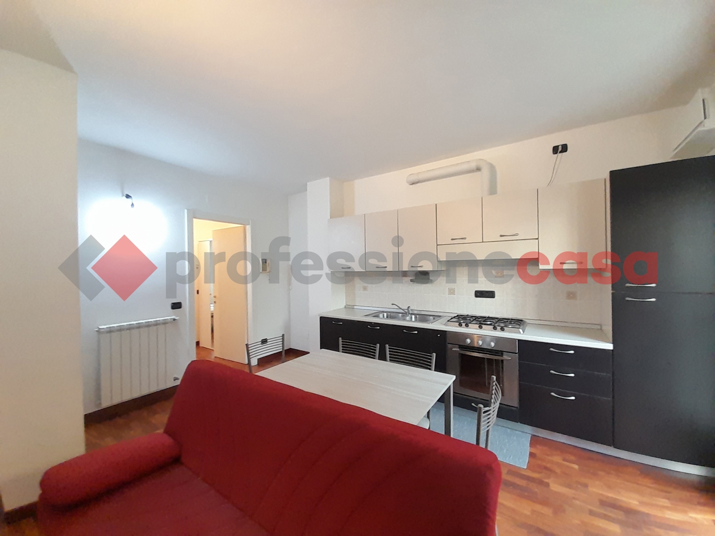 Bilocale arredato in affitto a Milano