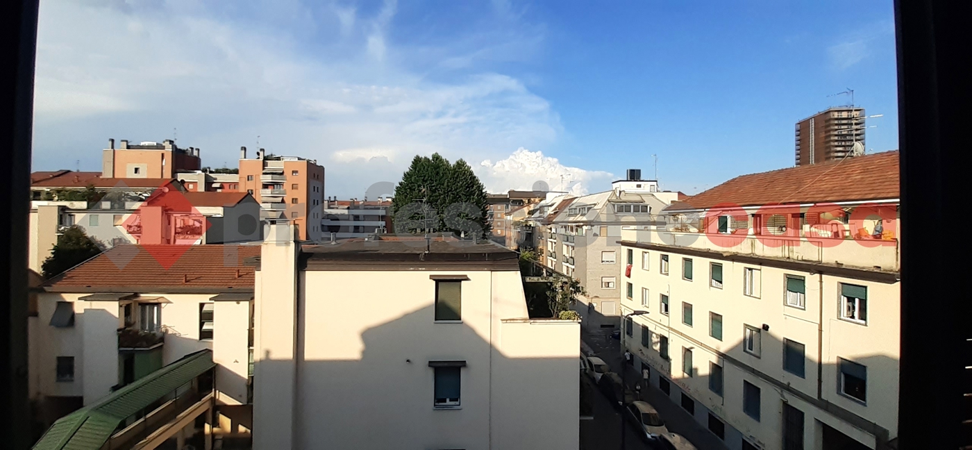 Monolocale arredato in affitto a Milano