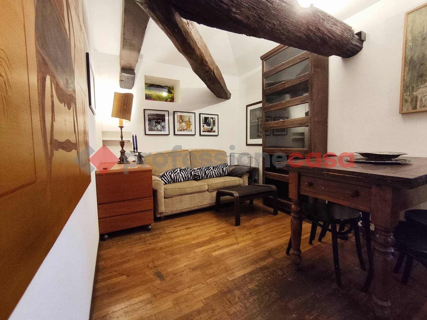 Trilocale arredato in affitto a Milano