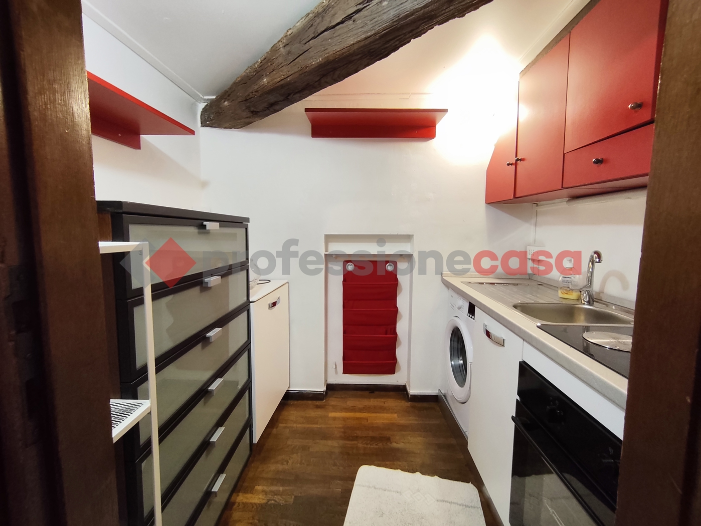 Trilocale arredato in affitto a Milano