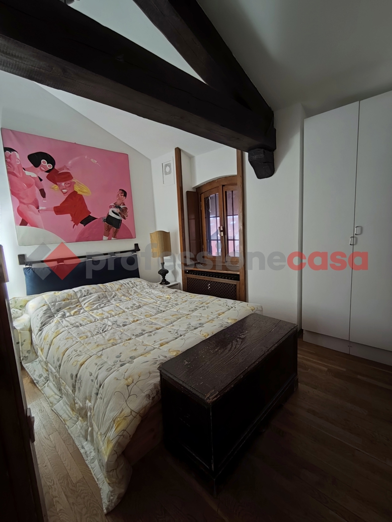 Trilocale arredato in affitto a Milano