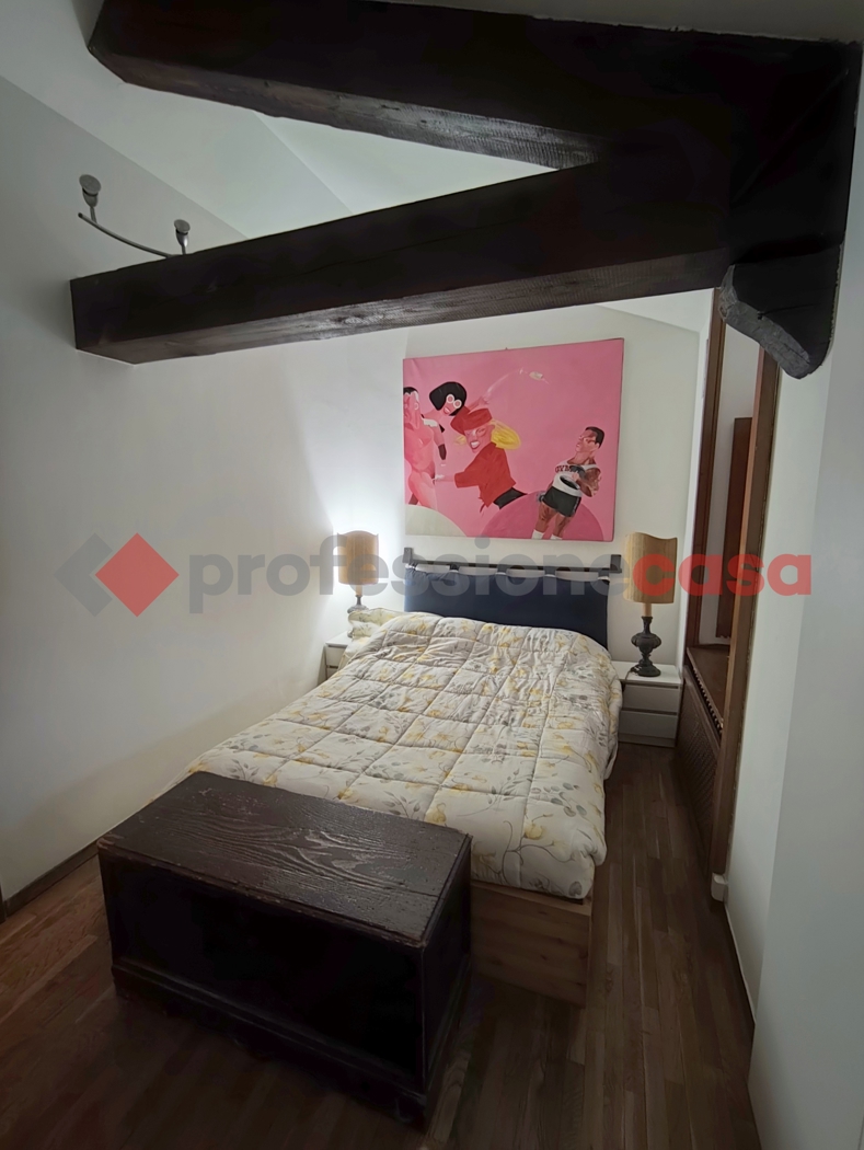 Trilocale arredato in affitto a Milano