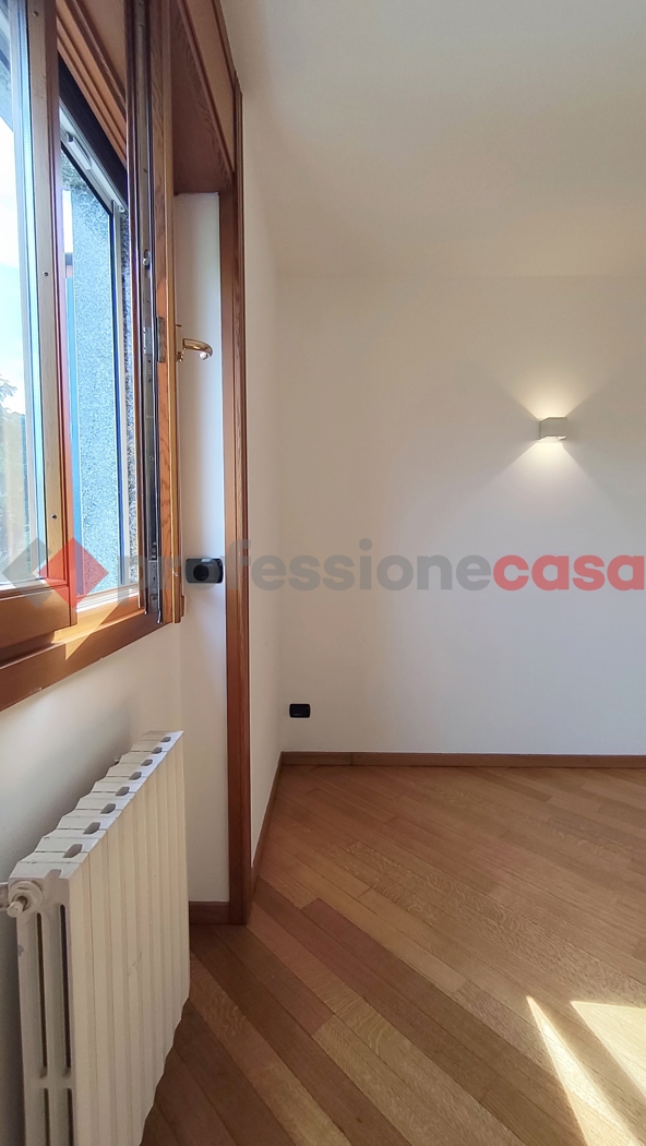 Trilocale in affitto a Milano