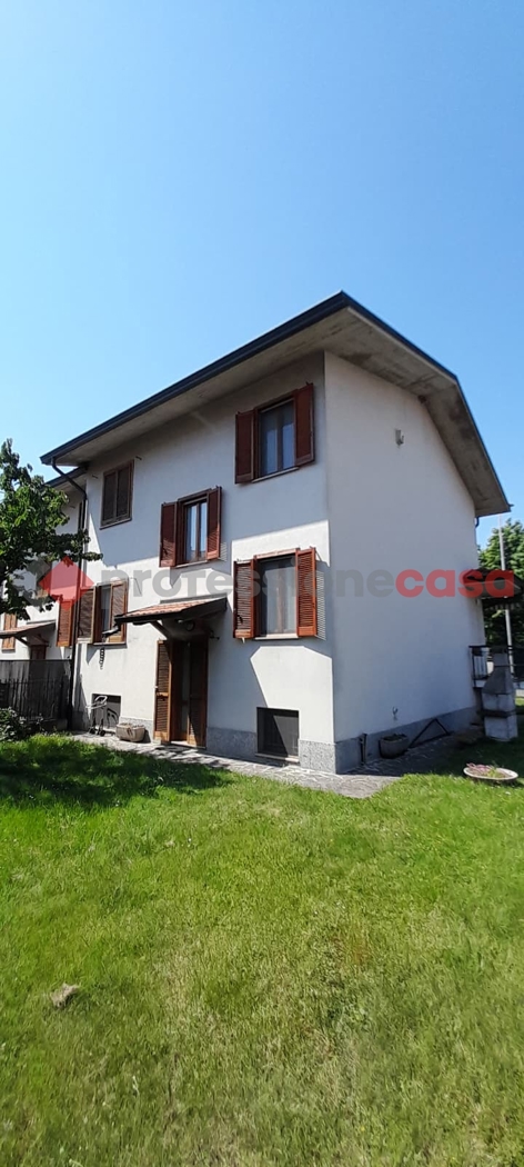 Villa con giardino a Zelo Buon Persico