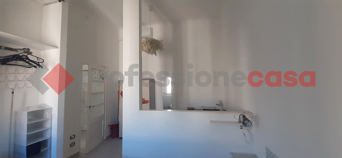 Bilocale arredato in affitto a Milano