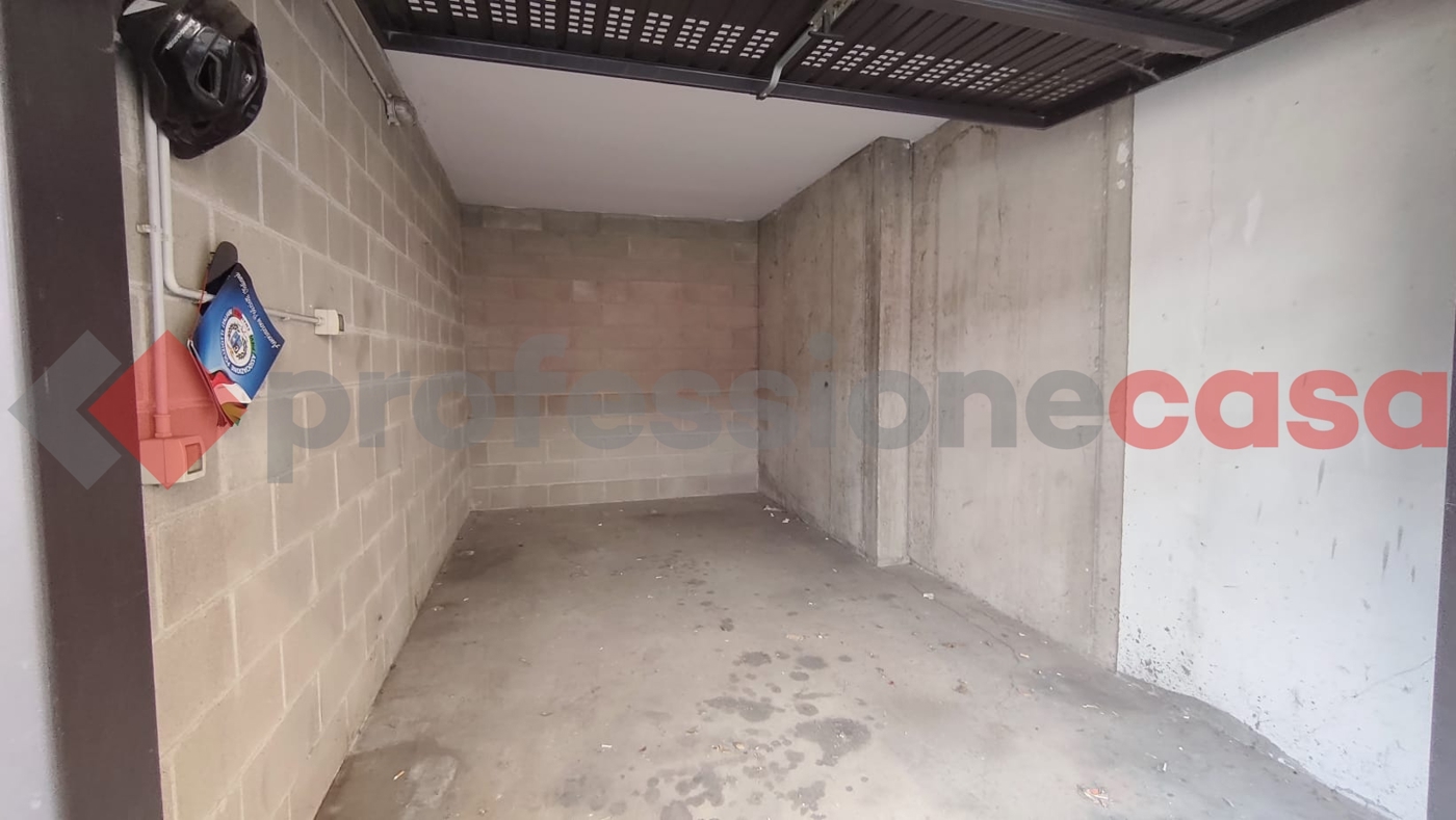 Box/Garage 15mq in affitto a Milano
