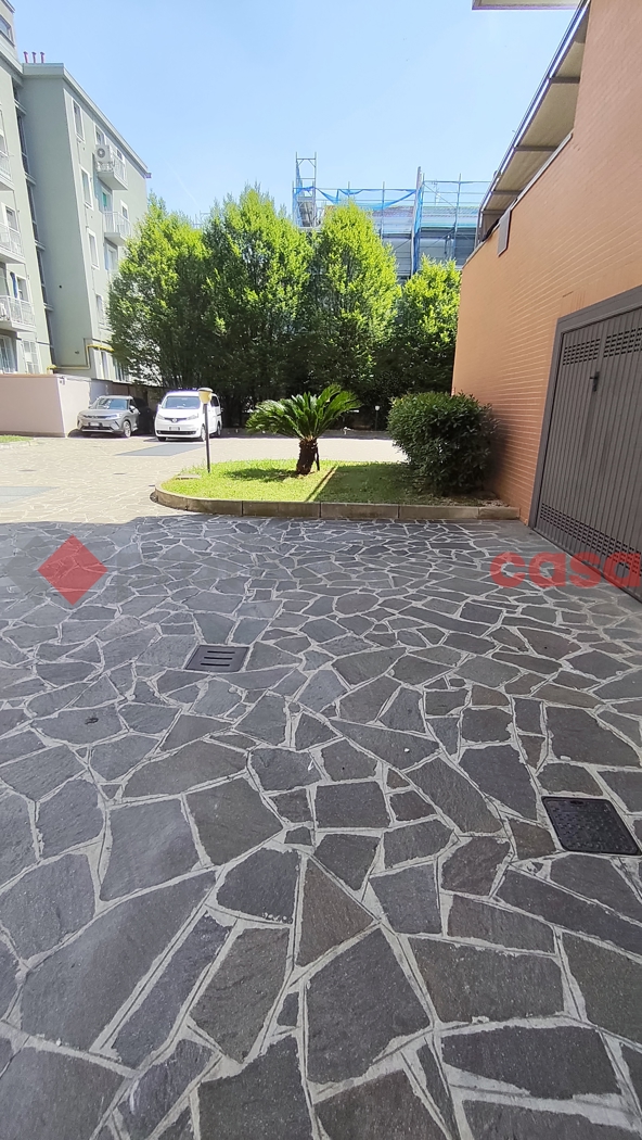 Box/Garage 15mq in affitto a Milano