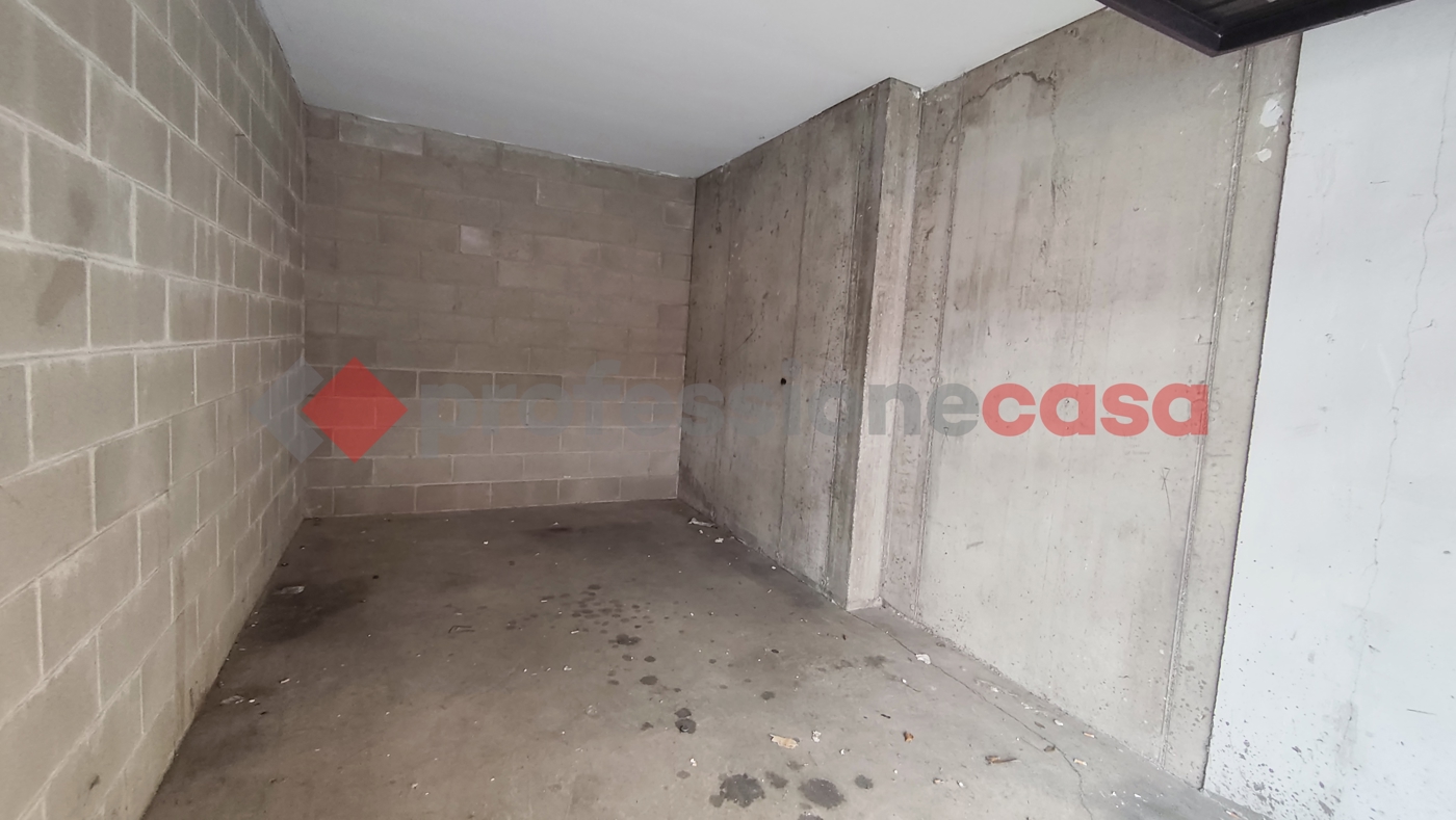 Box/Garage 15mq in affitto a Milano
