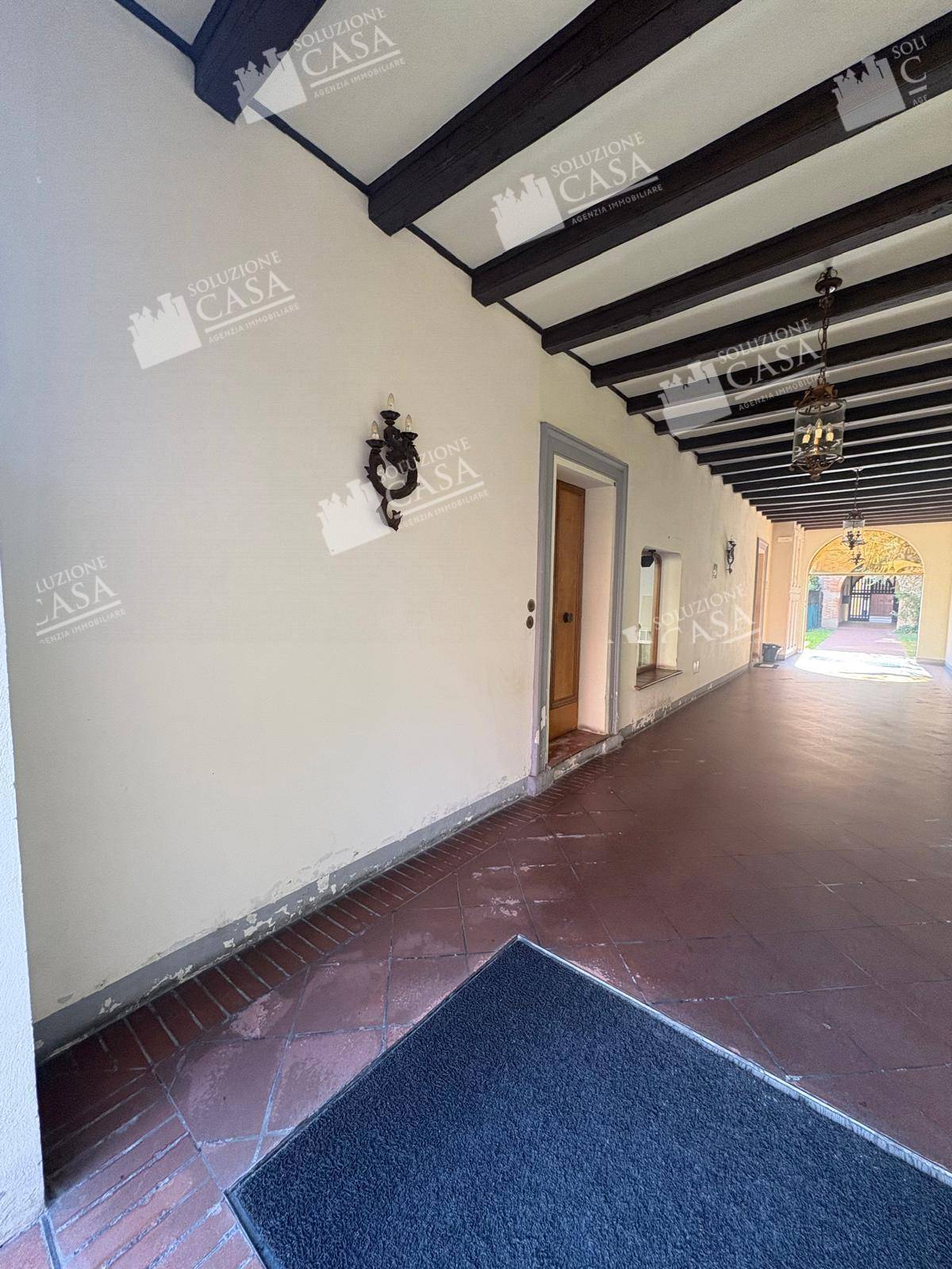 Ufficio in affitto a Cento