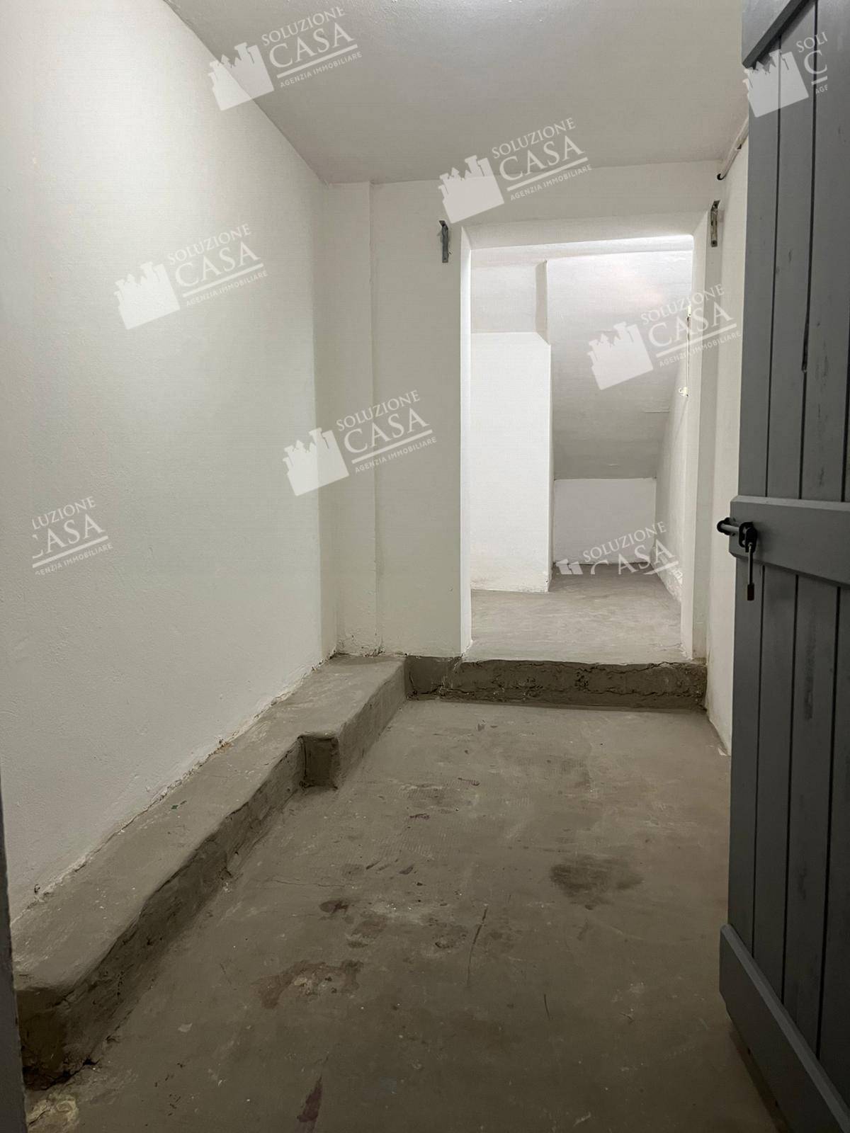 TRILOCALE in vendita a Terre del Reno, S. Agostino