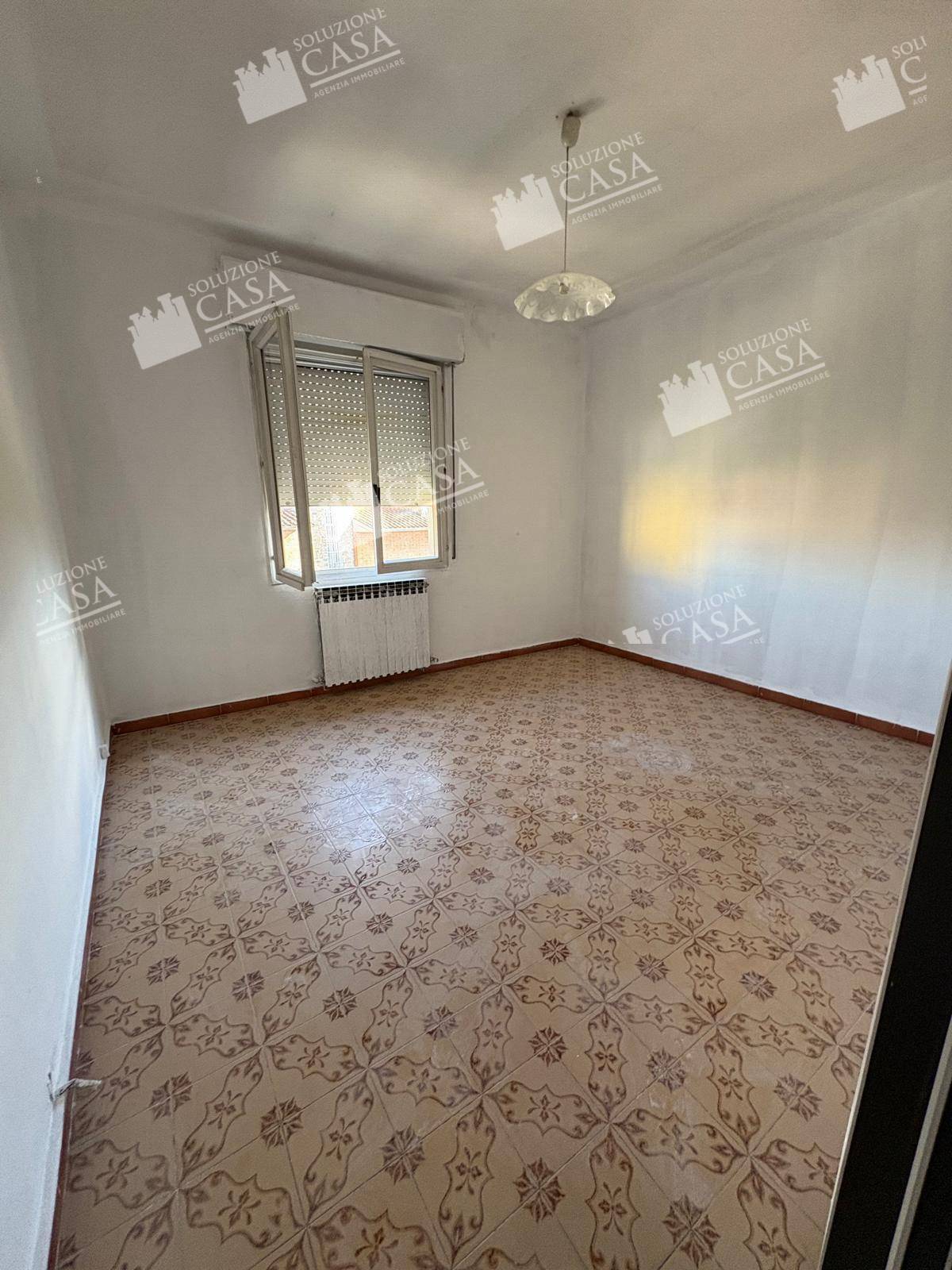 QUADRILOCALE in vendita a Cento, RENAZZO