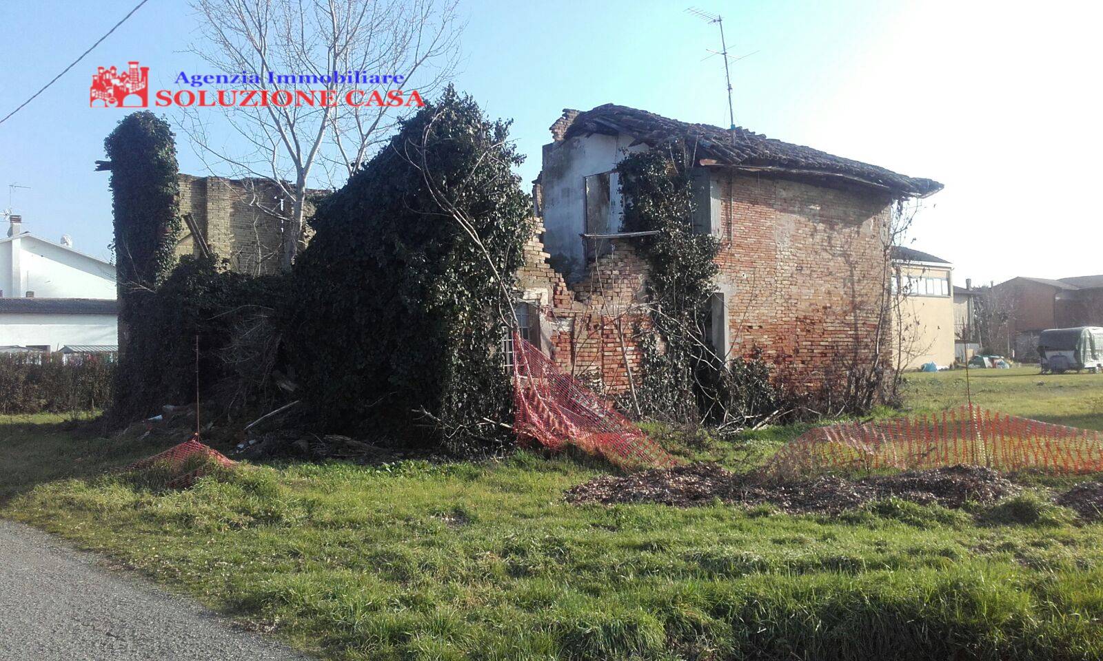 RUSTICO/CASALE in vendita a Cento, XII MORELLI