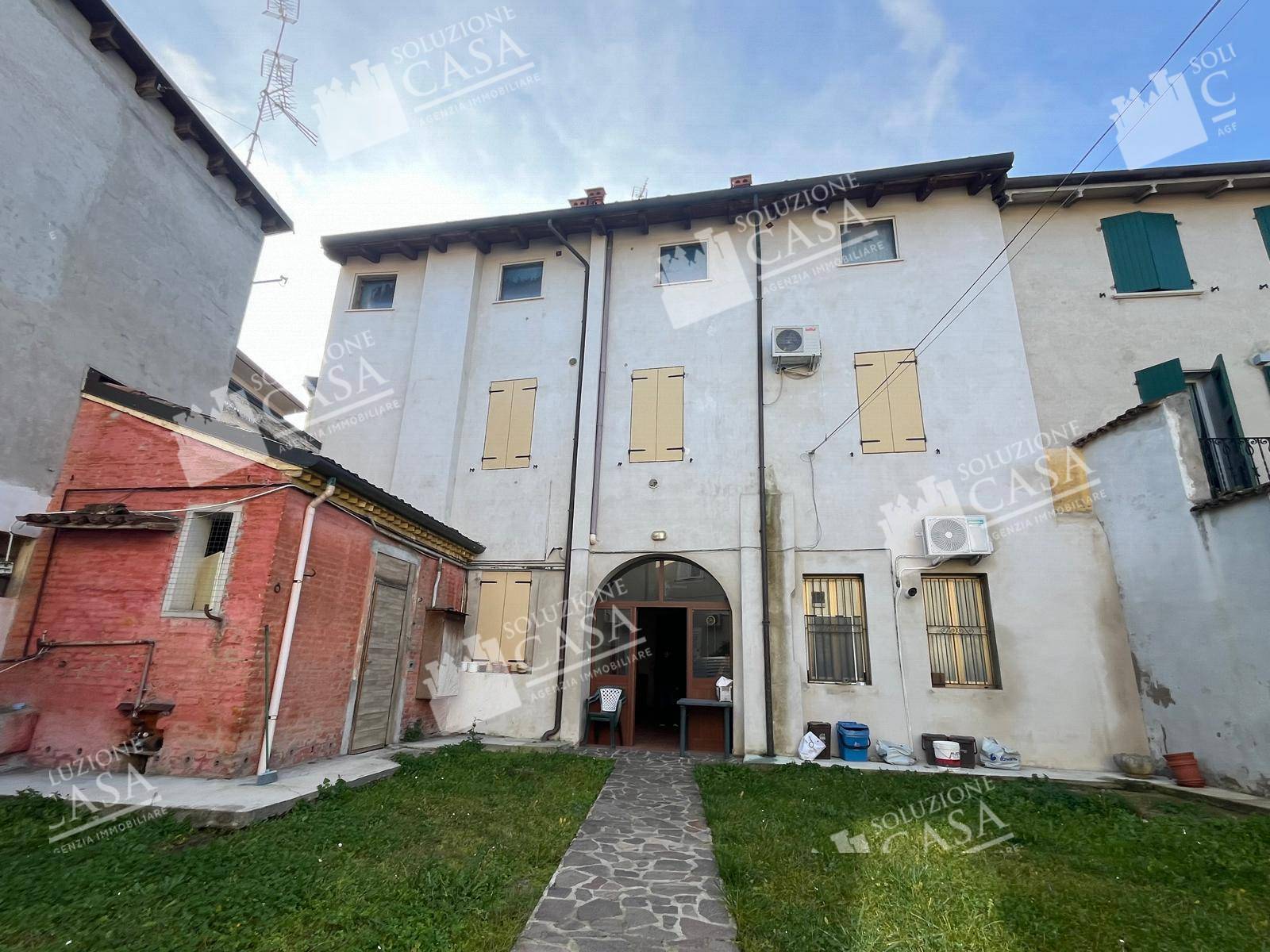 PALAZZO TERRA CIELO in vendita a Pieve di Cento