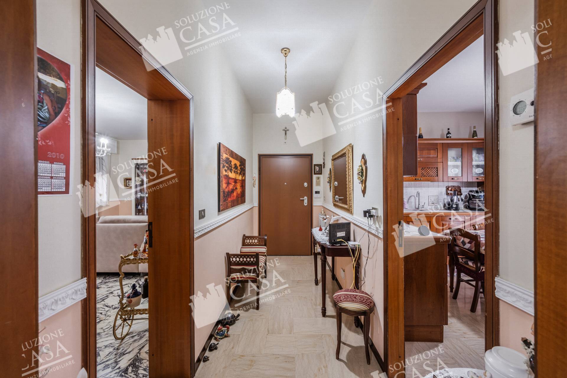 QUADRILOCALE in vendita a Cento