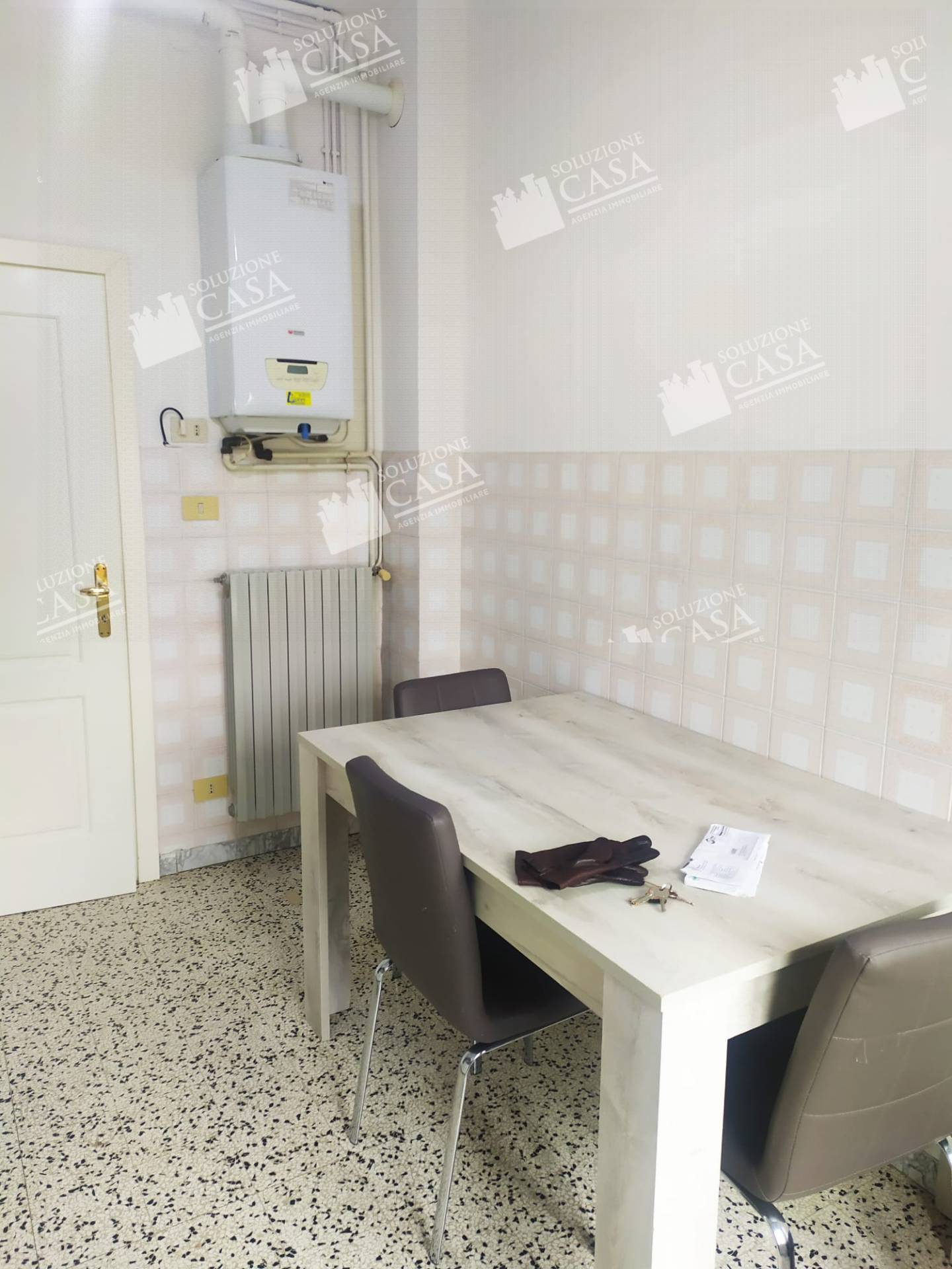 QUADRILOCALE in affitto a Cento