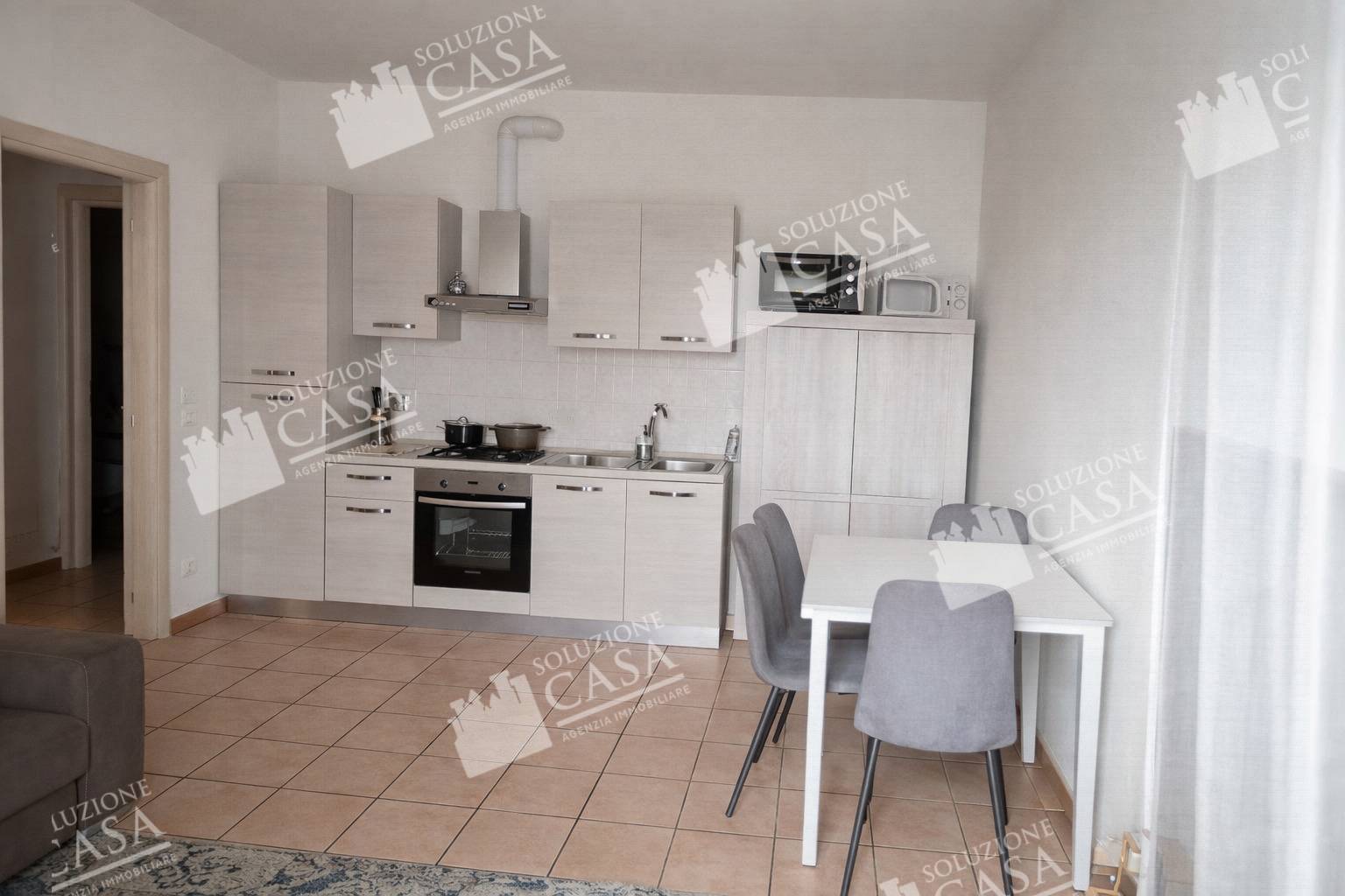 TRILOCALE in vendita a Cento, RENAZZO