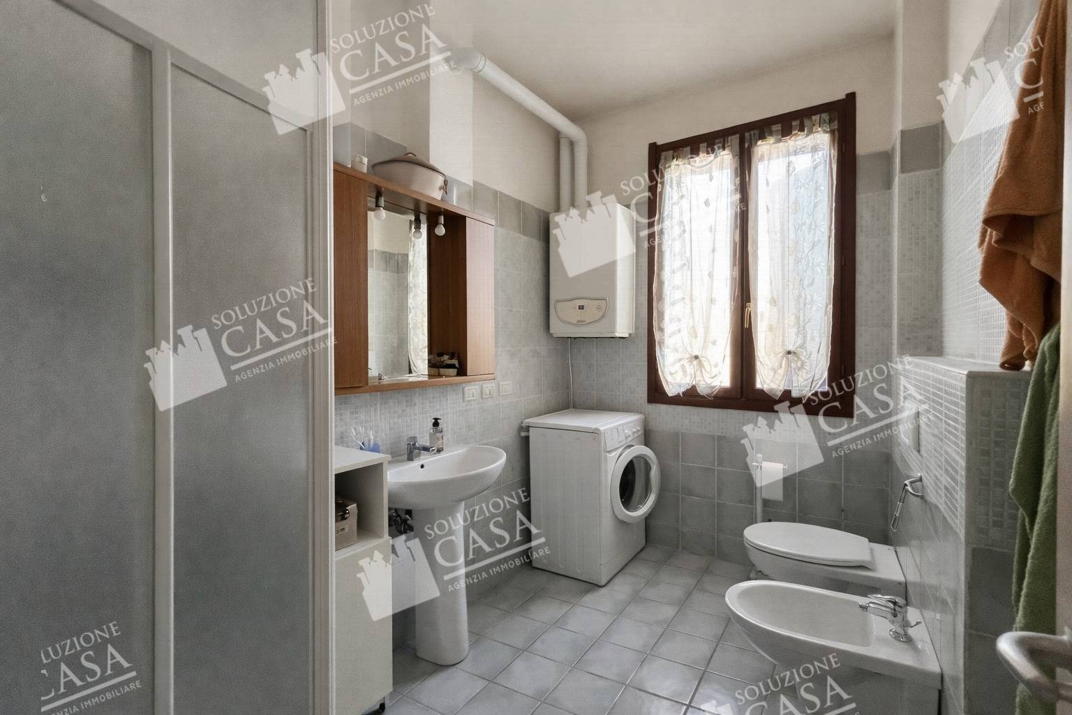 TRILOCALE in vendita a Cento, RENAZZO