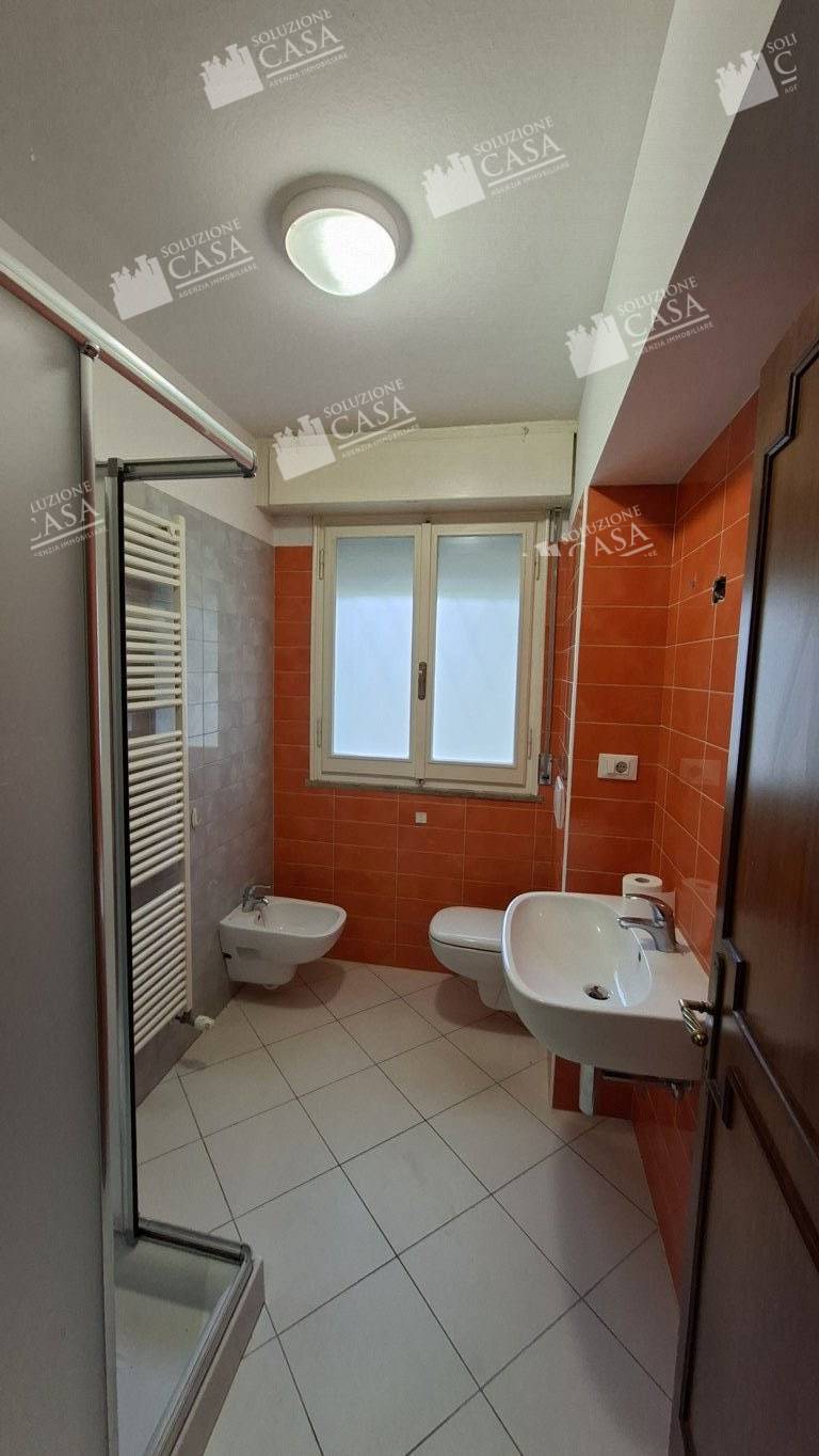 TRILOCALE in affitto a Cento