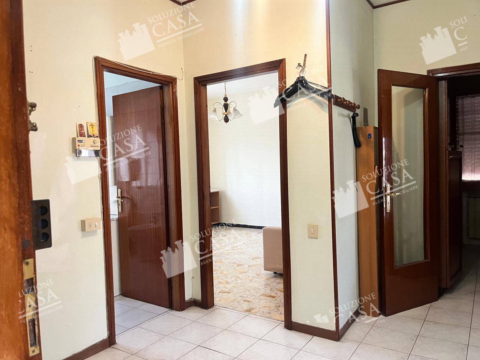 QUADRILOCALE in vendita a Cento