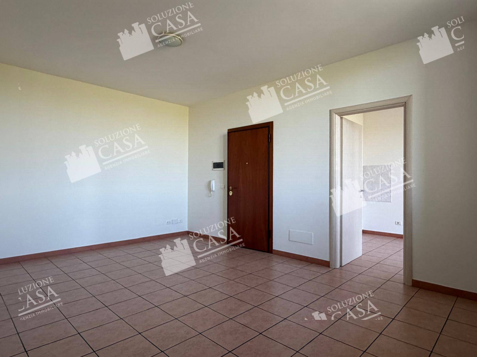 QUADRILOCALE in vendita a Cento, RENAZZO
