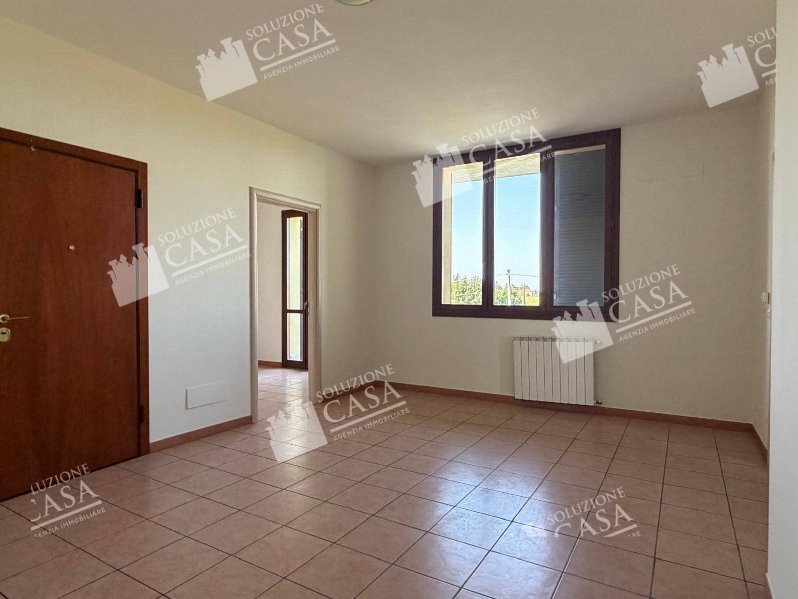 QUADRILOCALE in vendita a Cento, RENAZZO