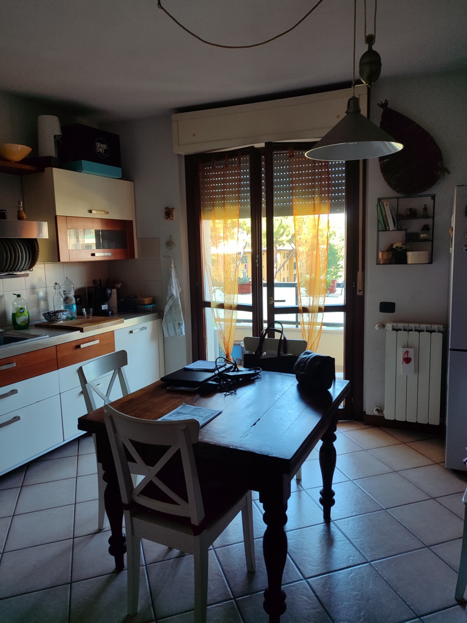 Quadrilocale con box in viale benedetto croce, Firenze