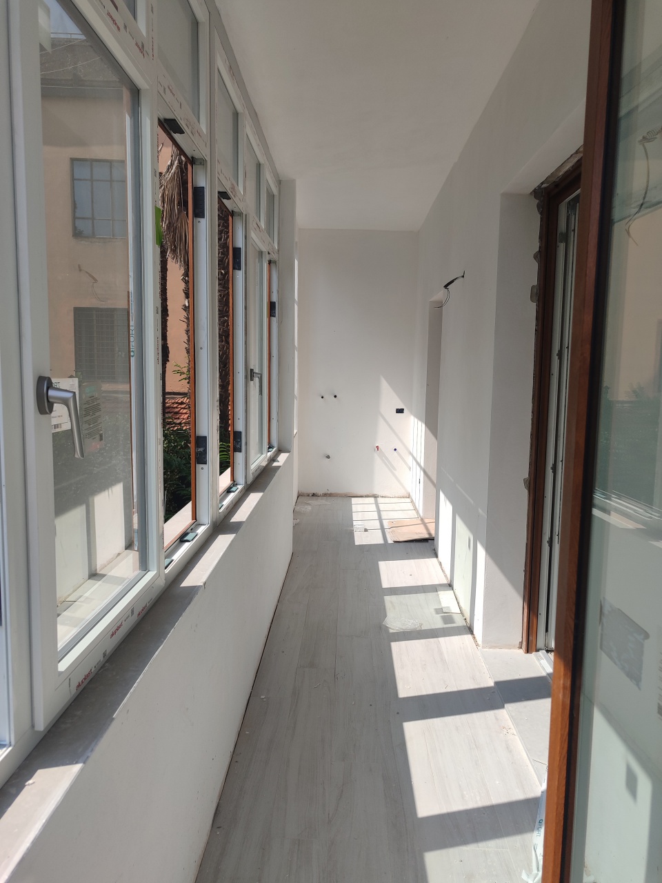 Trilocale con terrazzo a Signa