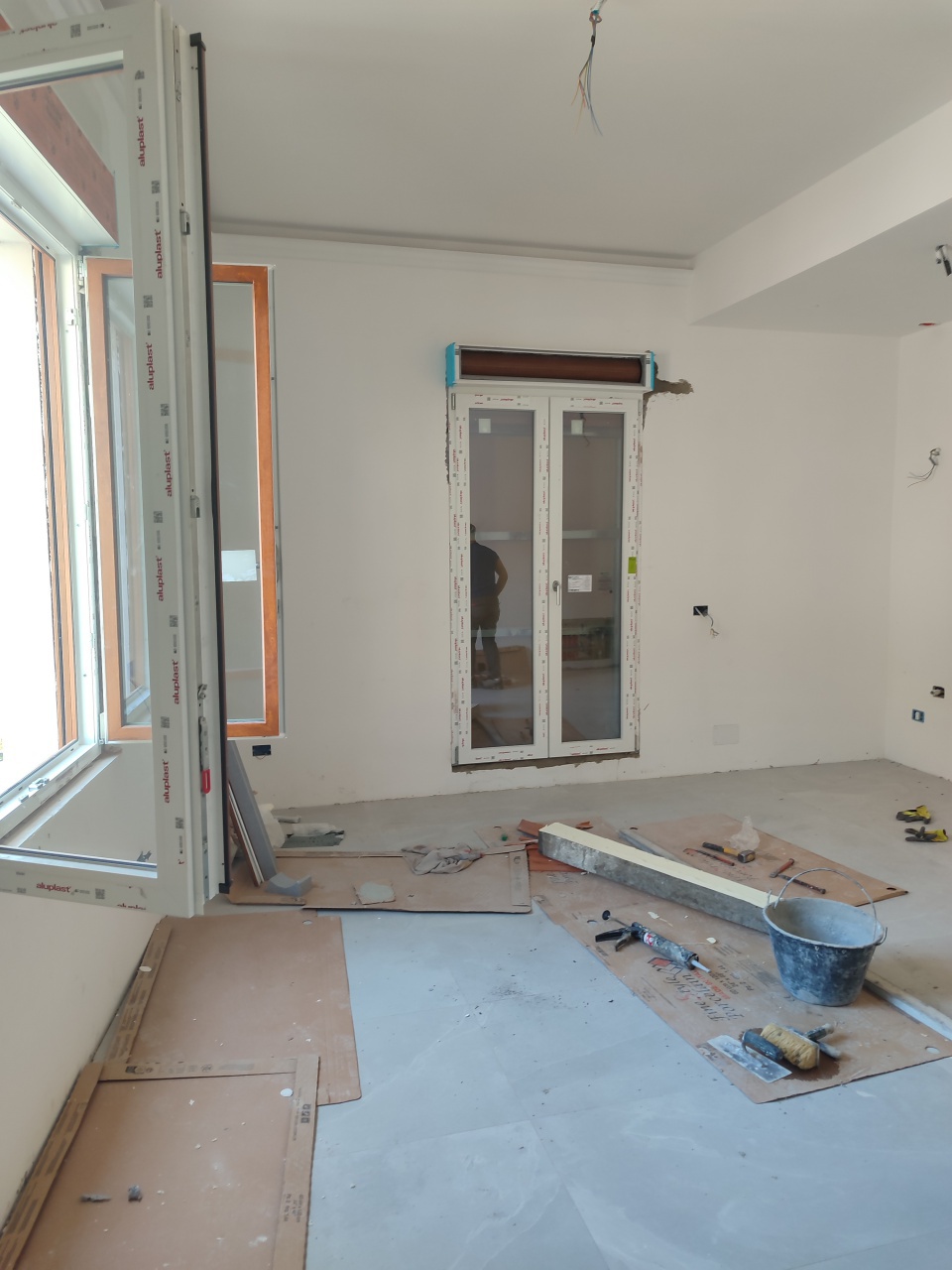 Trilocale con terrazzo a Signa