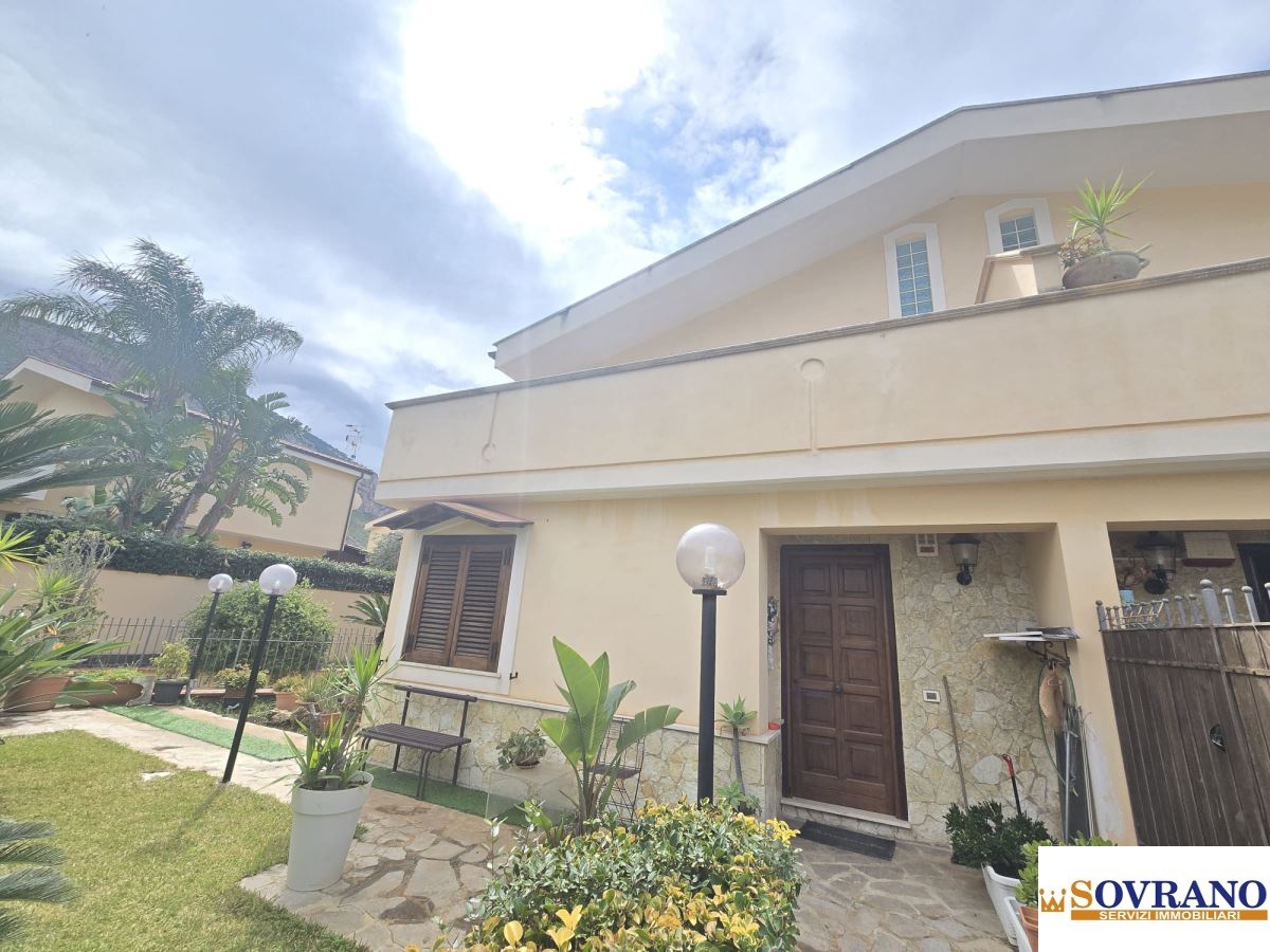 Villa vista mare a Isola delle Femmine