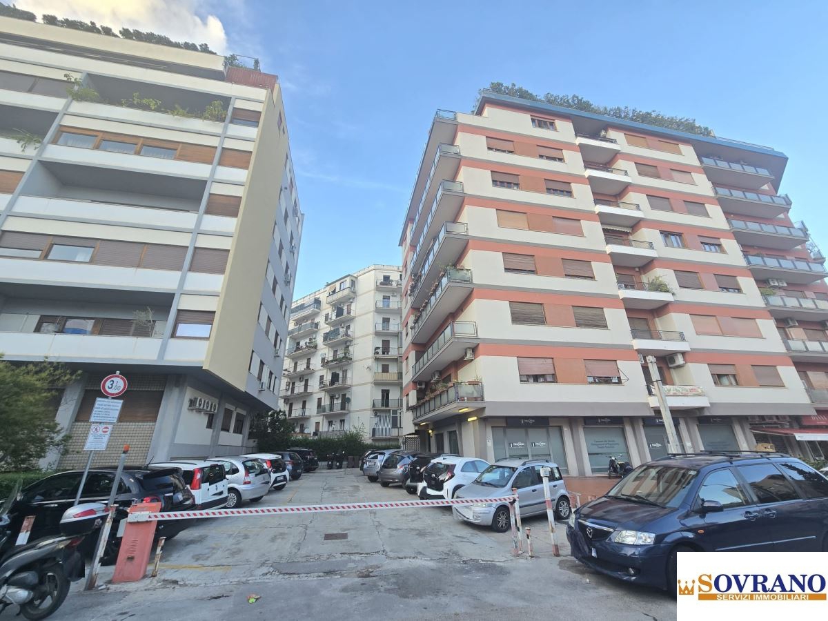 Box/Garage 50mq in affitto a Palermo