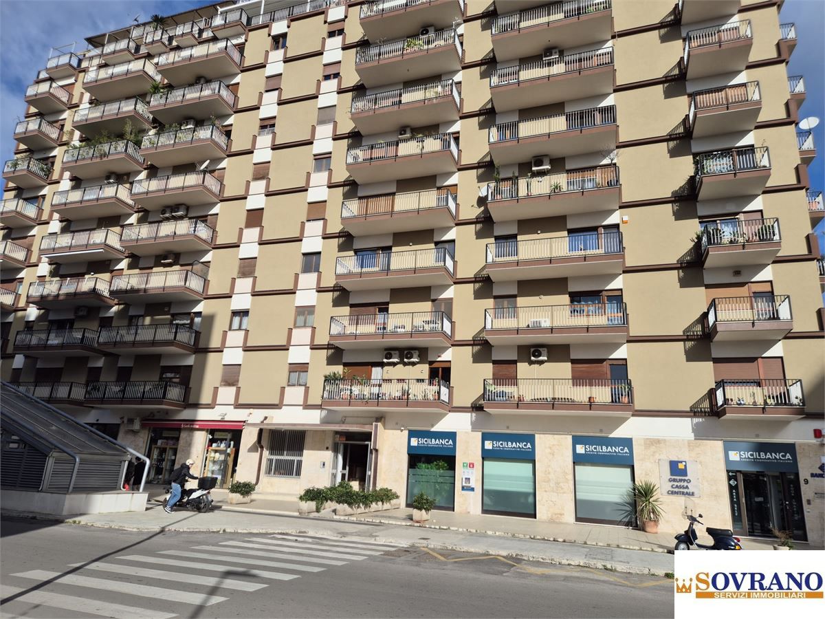 Appartamento in vendita a Palermo