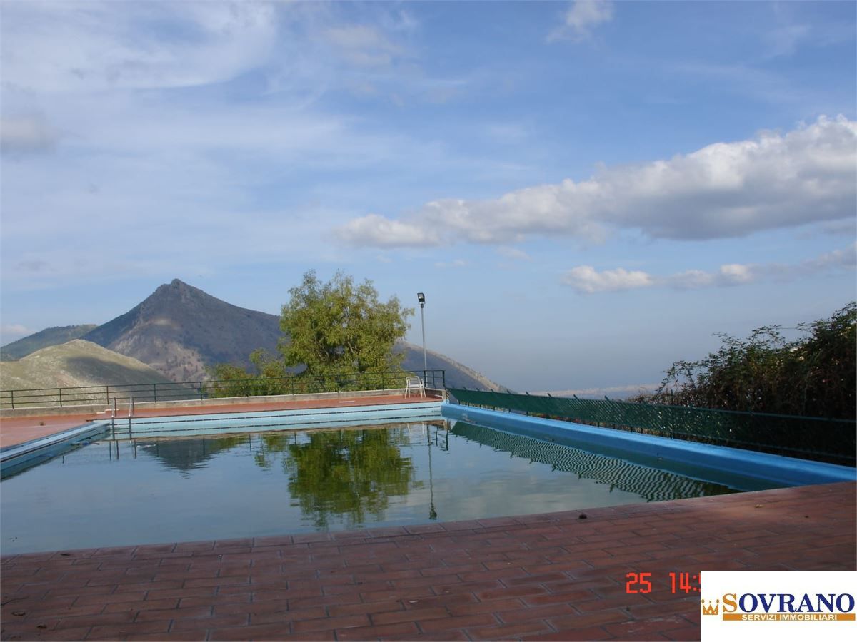 Villa in vendita a Monreale