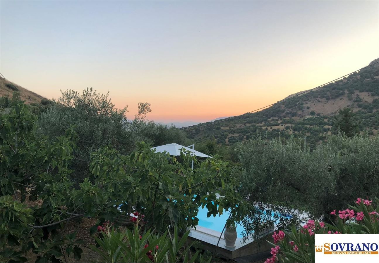 Villa classe A4 a Carini