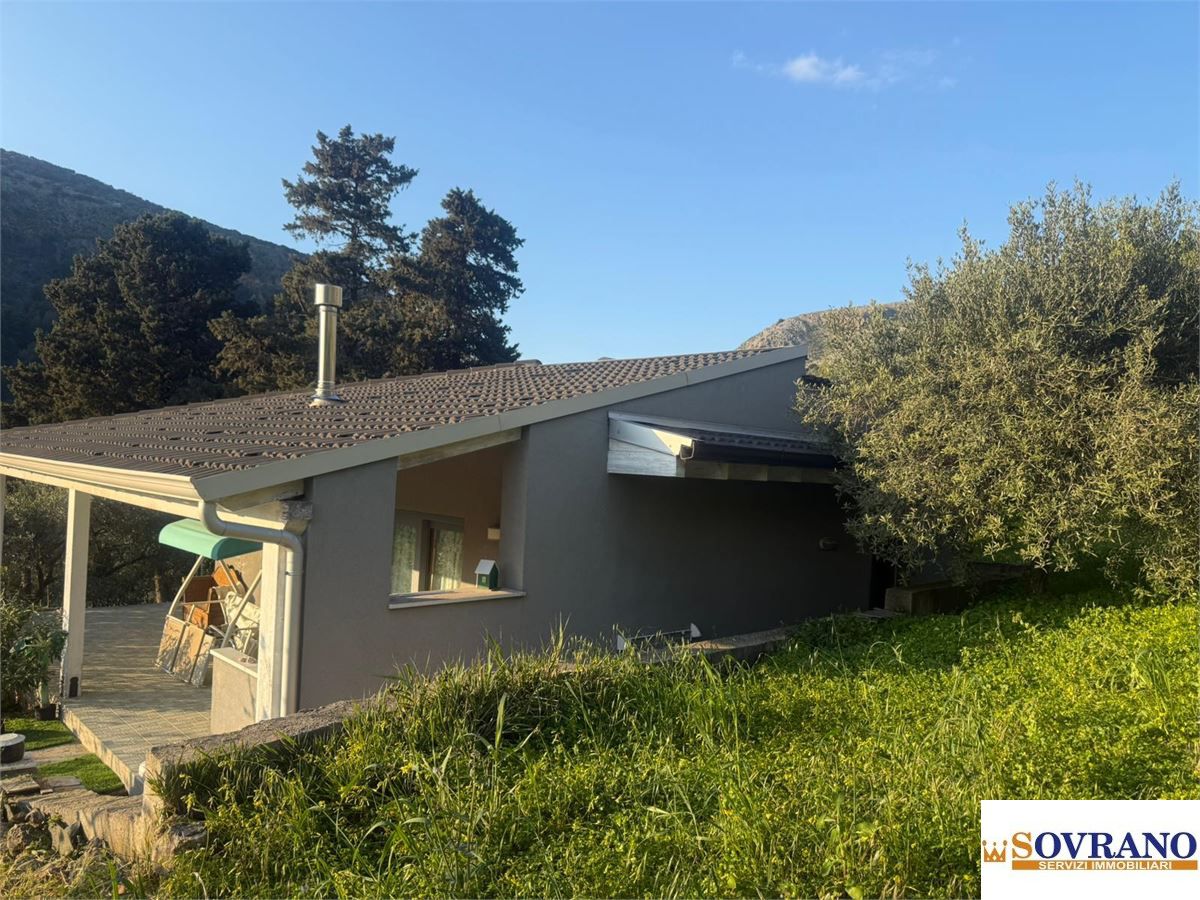 Villa classe A4 a Carini