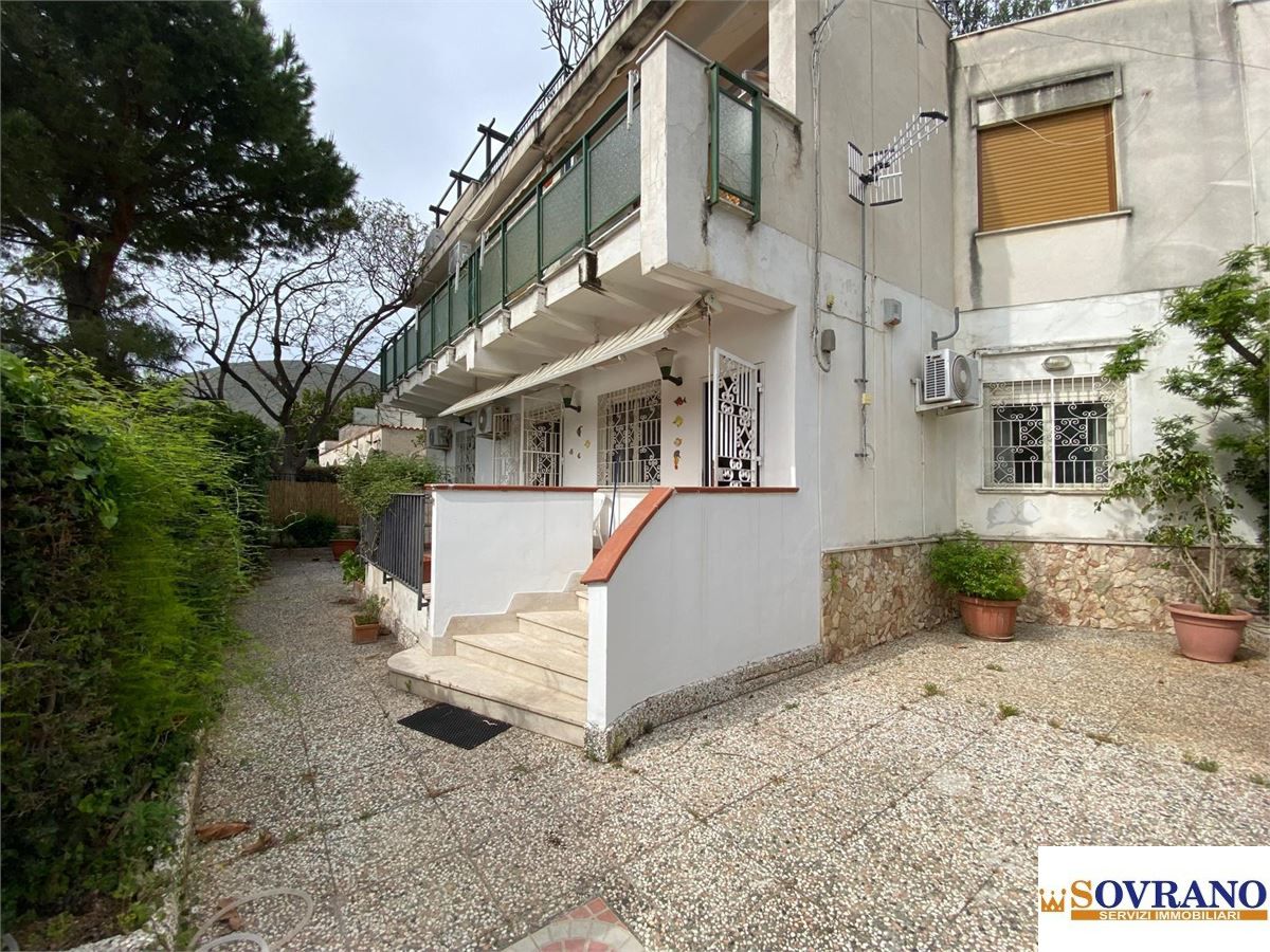 Villa in vendita a Palermo