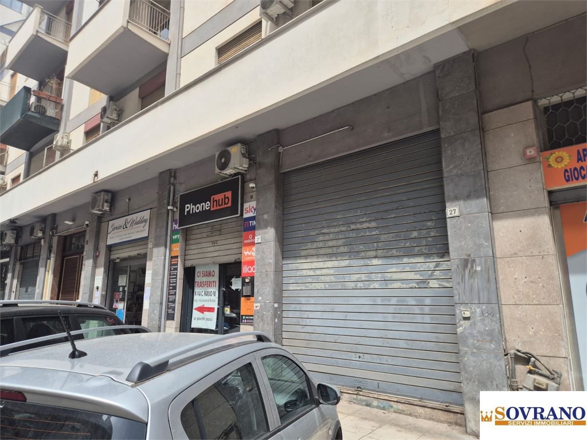 Locale commerciale in vendita a Palermo