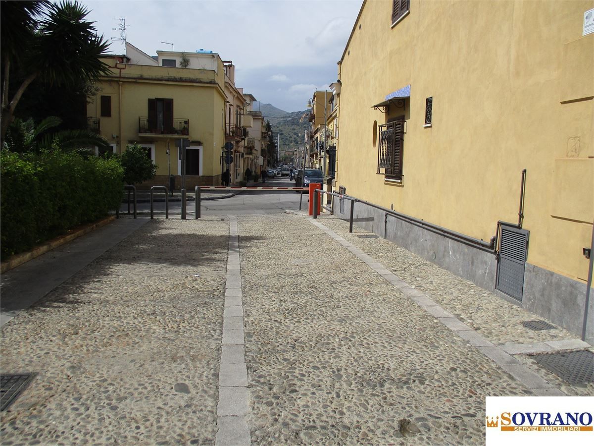 Magazzino in affitto a Palermo