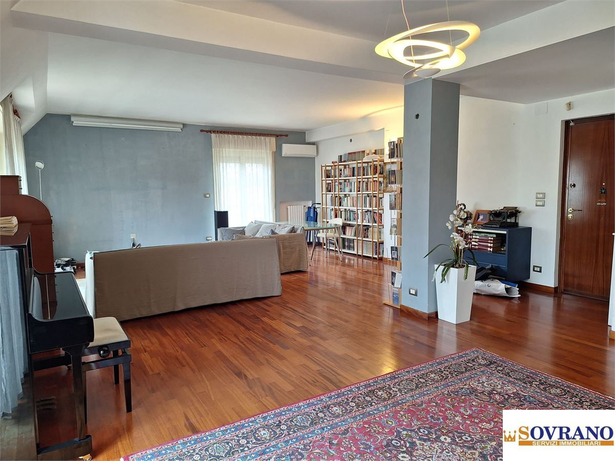 Appartamento in vendita a Palermo