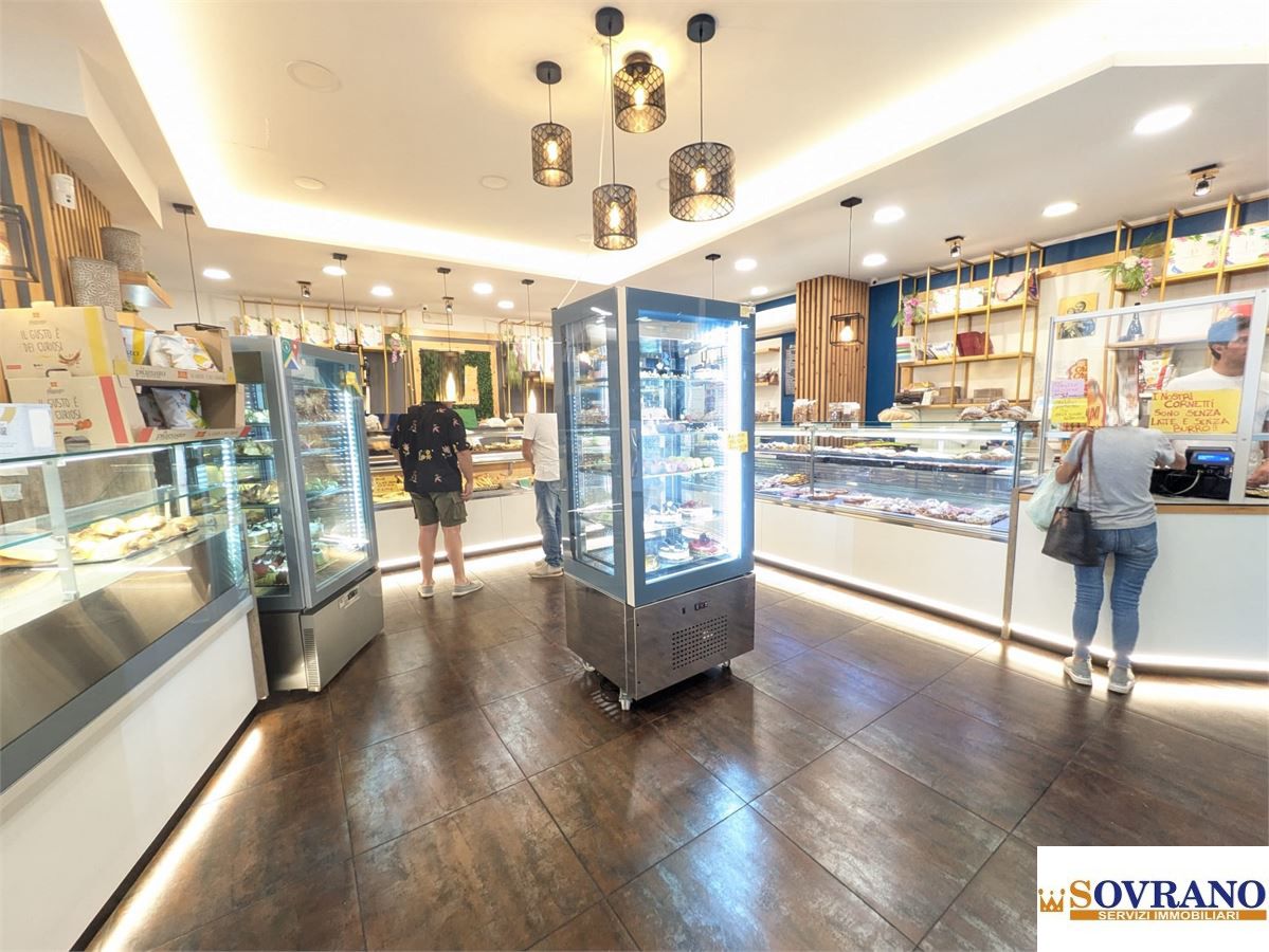 Locale commerciale in vendita a Palermo