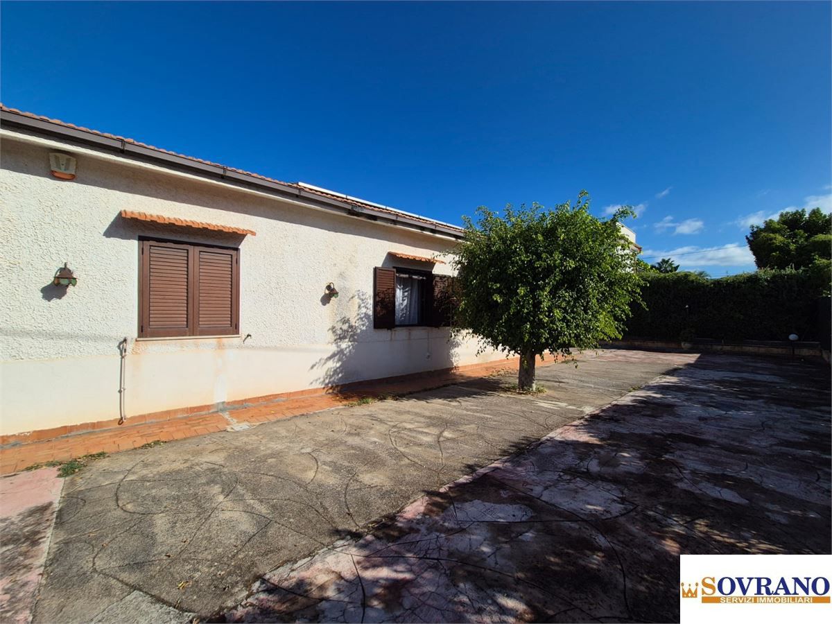 Villa in vendita a Carini