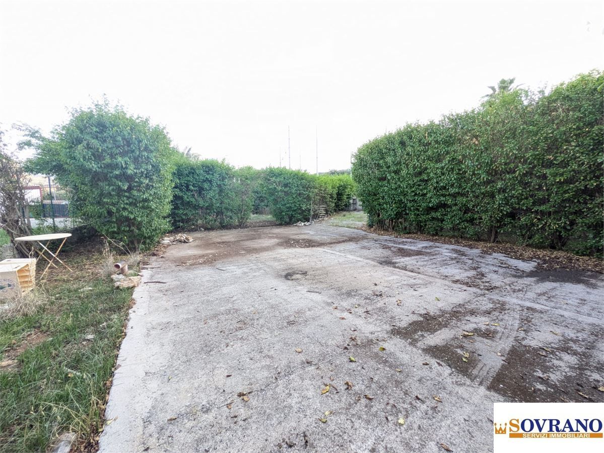 Terreno in vendita a Carini