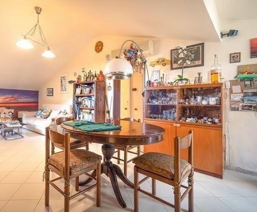 Quadrilocale con terrazzi, Pisa marina di