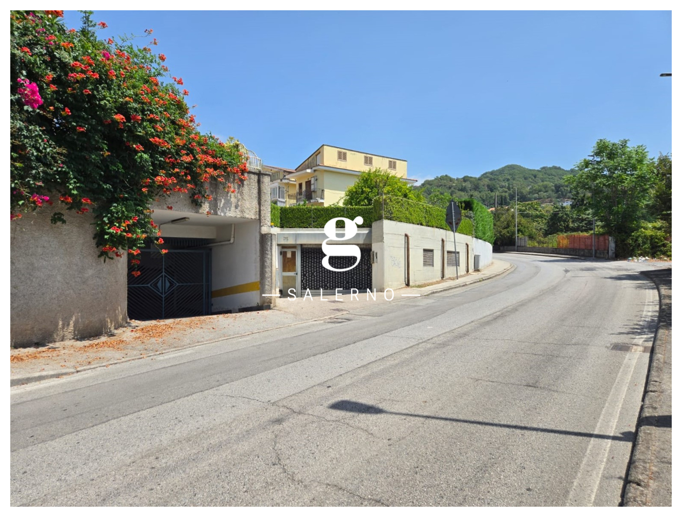 Box/Garage 20mq in vendita a Salerno
