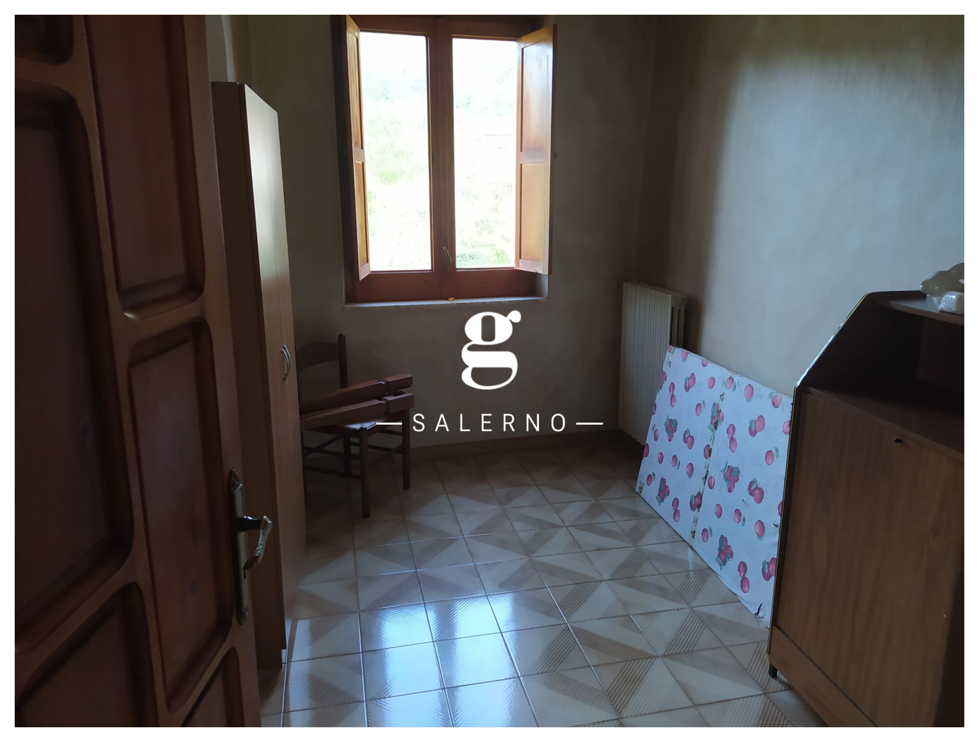 Stabile/Palazzo in vendita a Giffoni Sei Casali