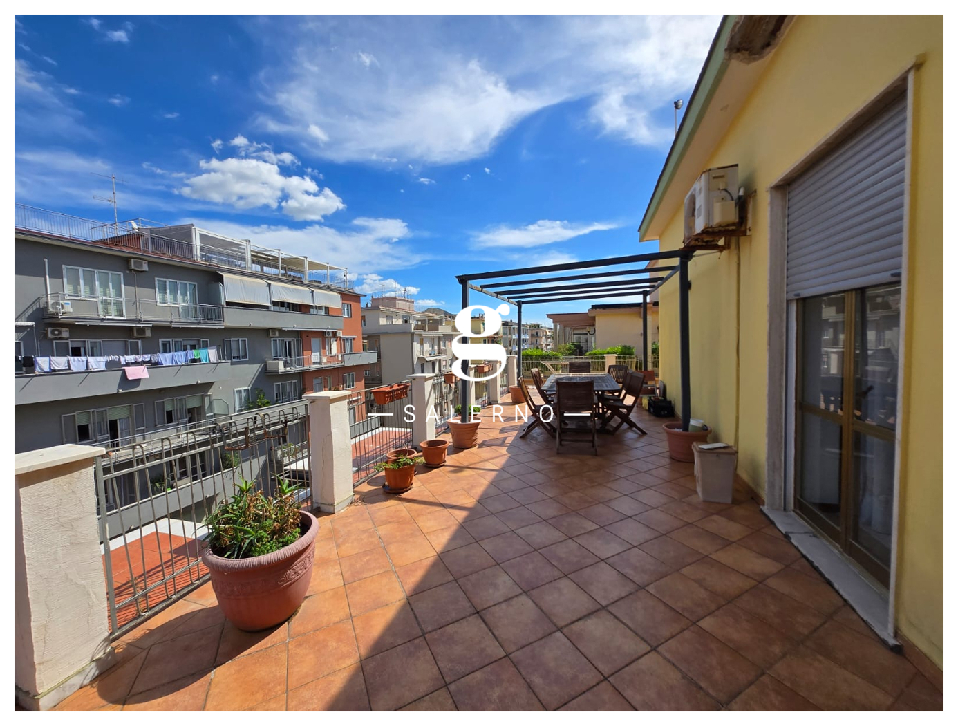 Quadrilocale vista mare a Salerno
