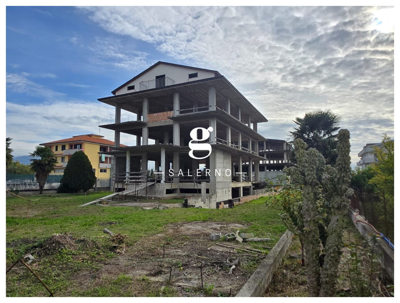 Stabile/Palazzo in vendita a Pontecagnano Faiano