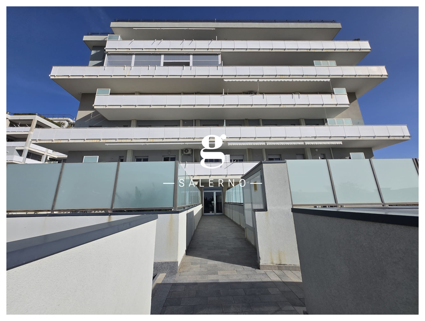 Trilocale vista mare a Salerno