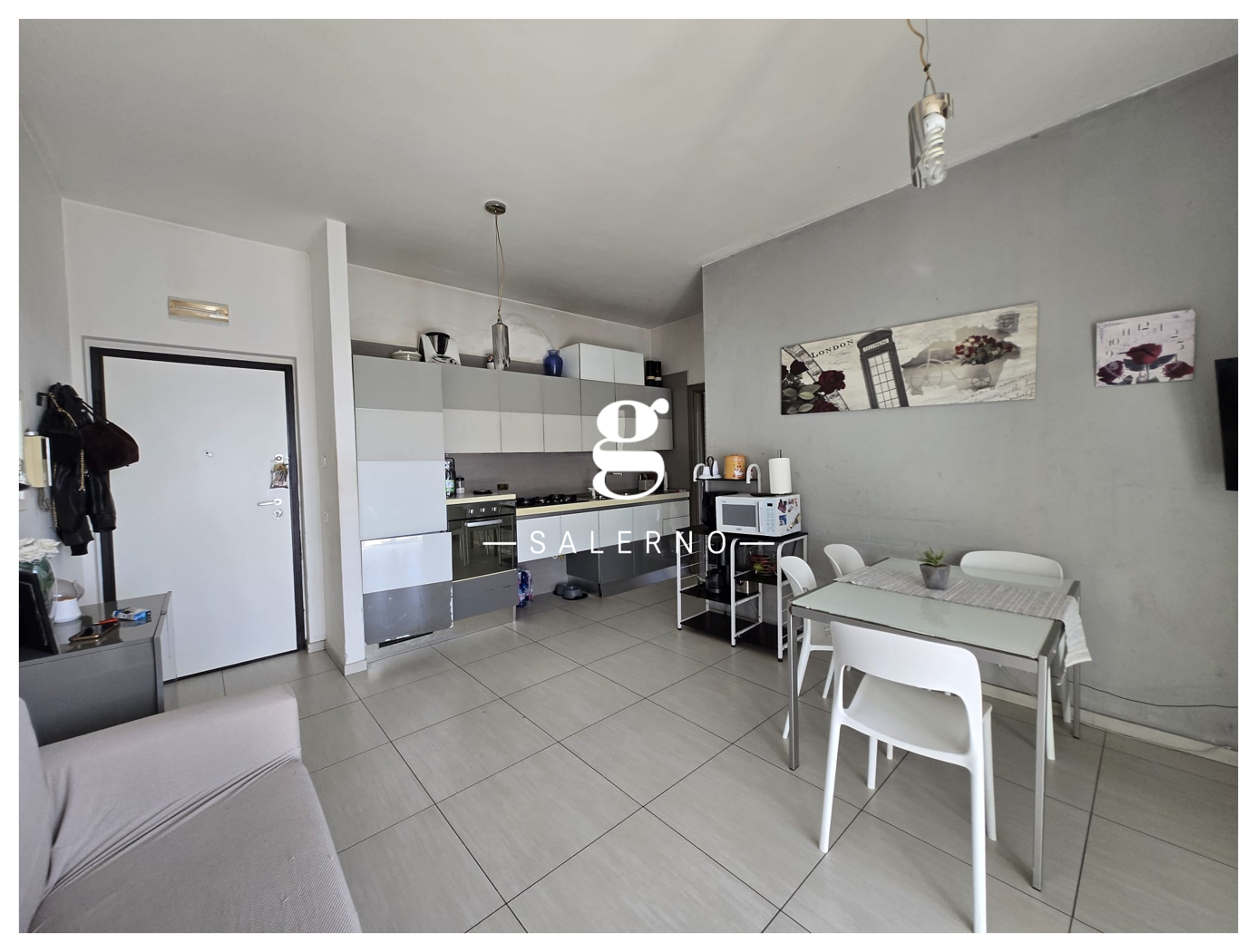 Trilocale vista mare a Salerno